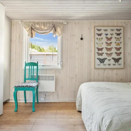 2 Bedroom Cozy In Ferienhaus