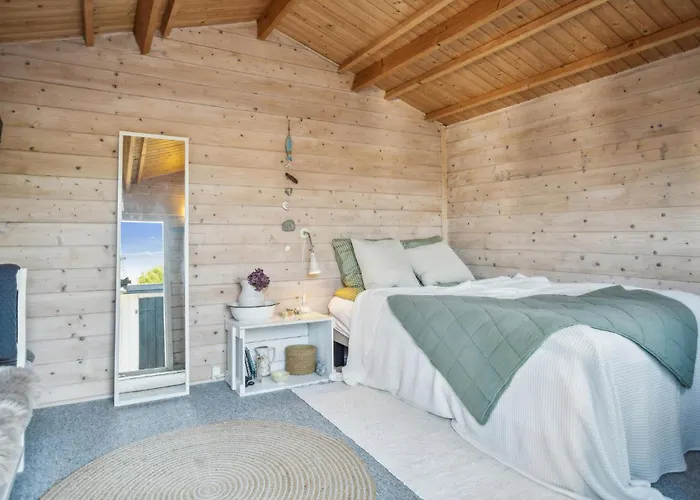Σπίτι διακοπών 2 Bedroom Cozy In *